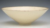 CHINESE LARGE TING CONICAL BOW