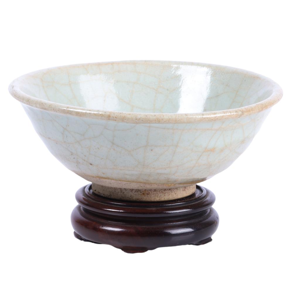 CHINESE LIGHT BLUE GREEN CELADON