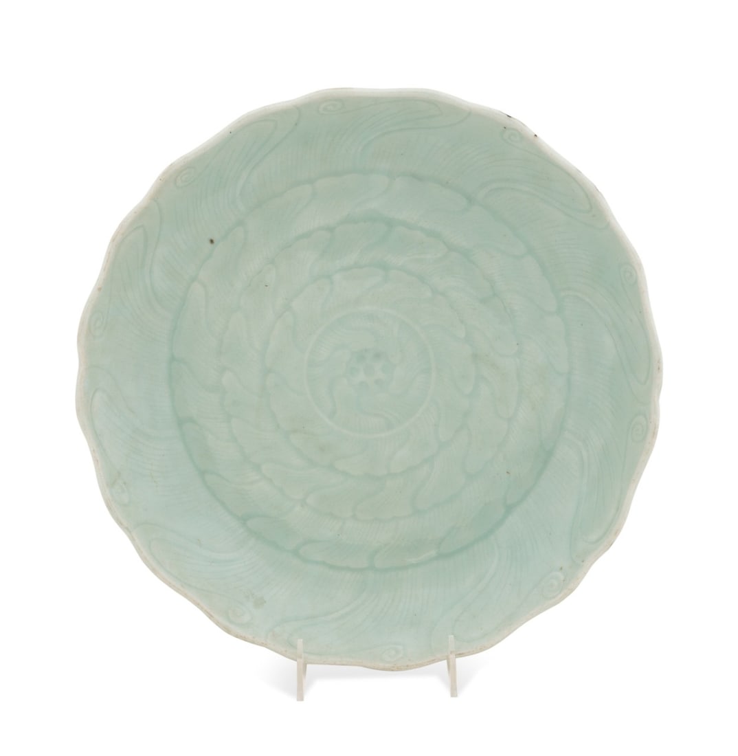 CHINESE LIGHT GREEN CELADON LOTUS