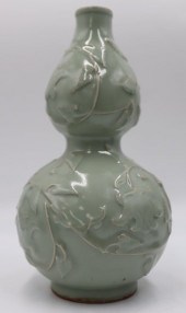 CHINESE LONGQUAN CELADON FLORA