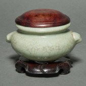 CHINESE LONGQUAN CELADON GLAZE