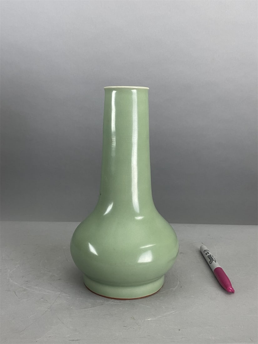 CHINESE LONGQUAN CELADON
