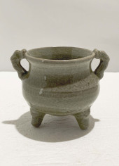 CHINESE LONGQUAN TRIPOD CENSER