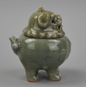 CHINESE LONGQUAN WARE CELADON
