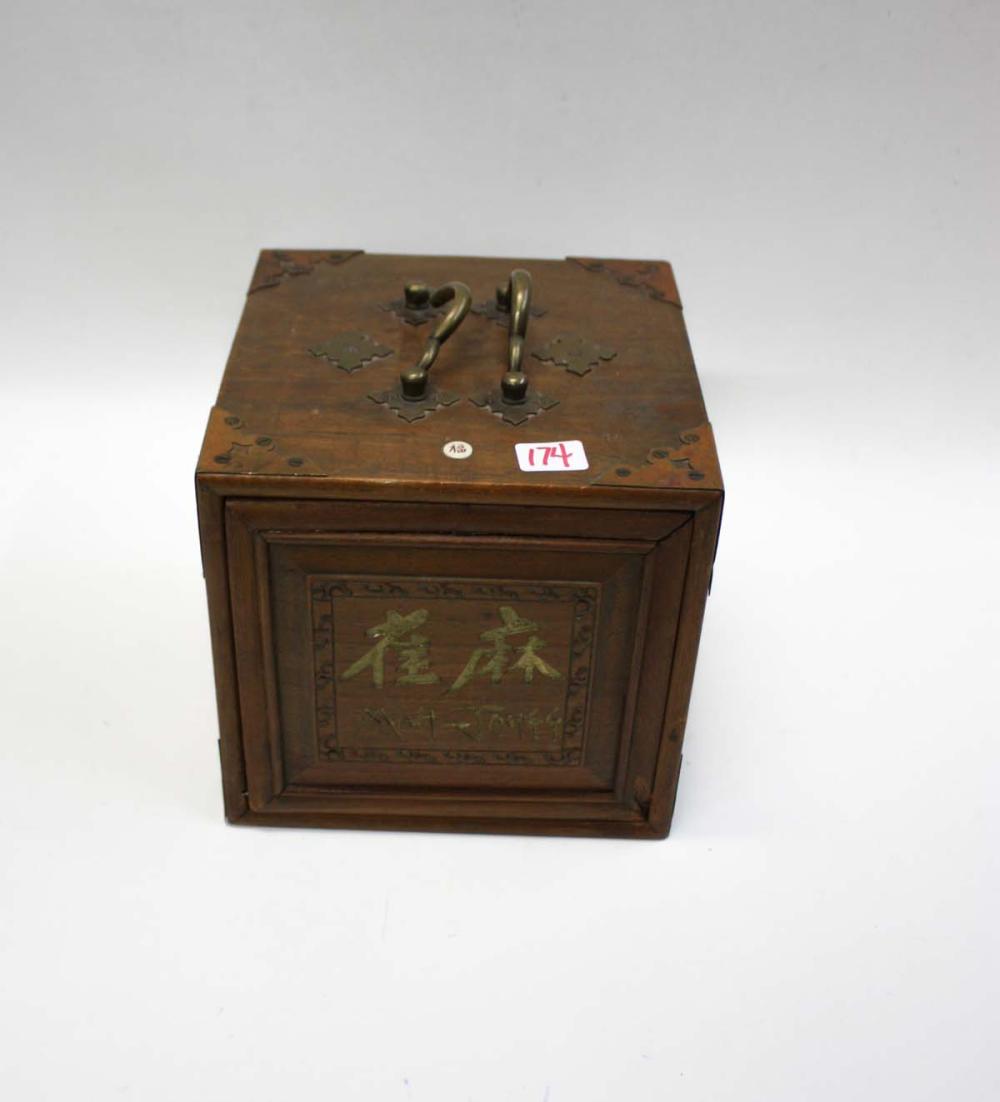 CHINESE MAHJONG SET, IN WOODEN