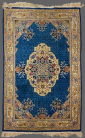 CHINESE MEDALLION WOOL RUG WOV