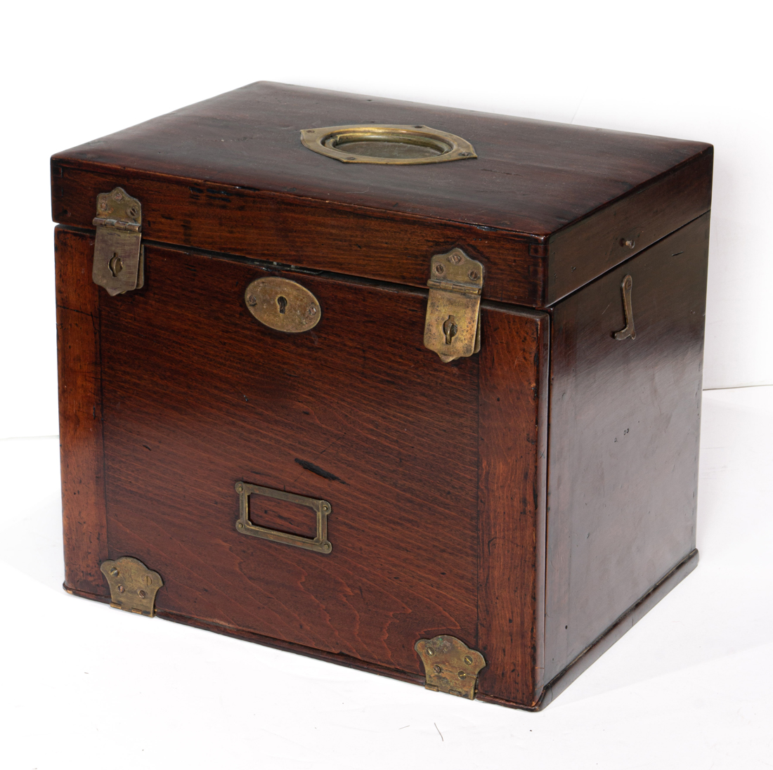 CHINESE MEDICINES CHEST FOR A