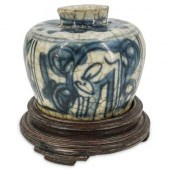 CHINESE MING DYNASTY BLUE & WH