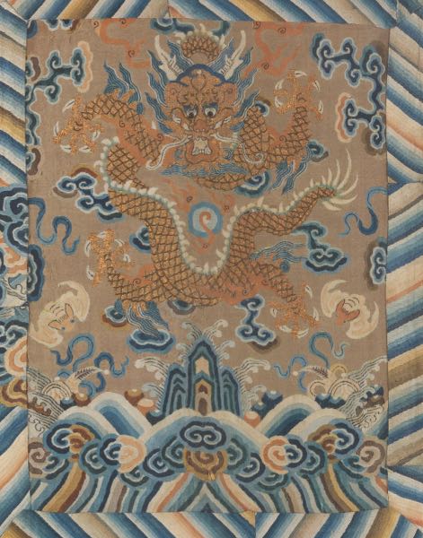 CHINESE MING DYNASTY STYLE GOLD