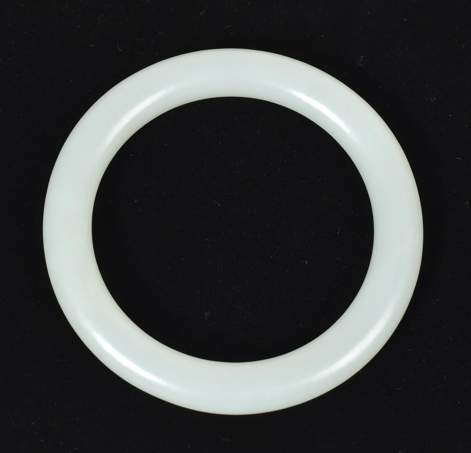 CHINESE MING JADE BANGLE WITH GIA