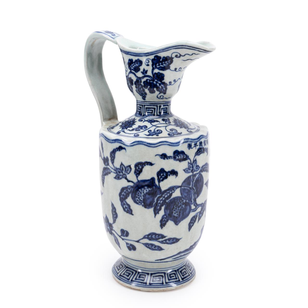 CHINESE MING STYLE BLUE & WHITE