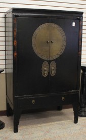 CHINESE MING-STYLE 'MOON' CABI