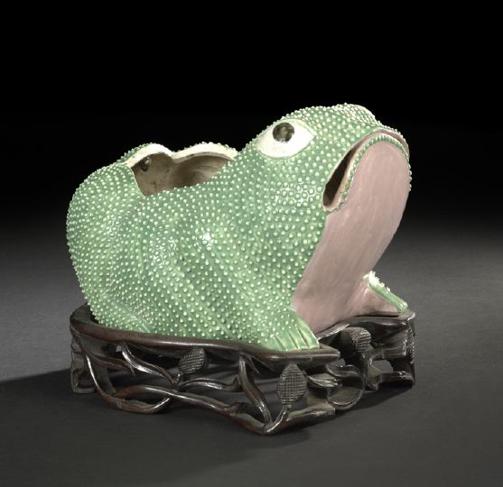 Chinese Molded Porcelain "Frog"