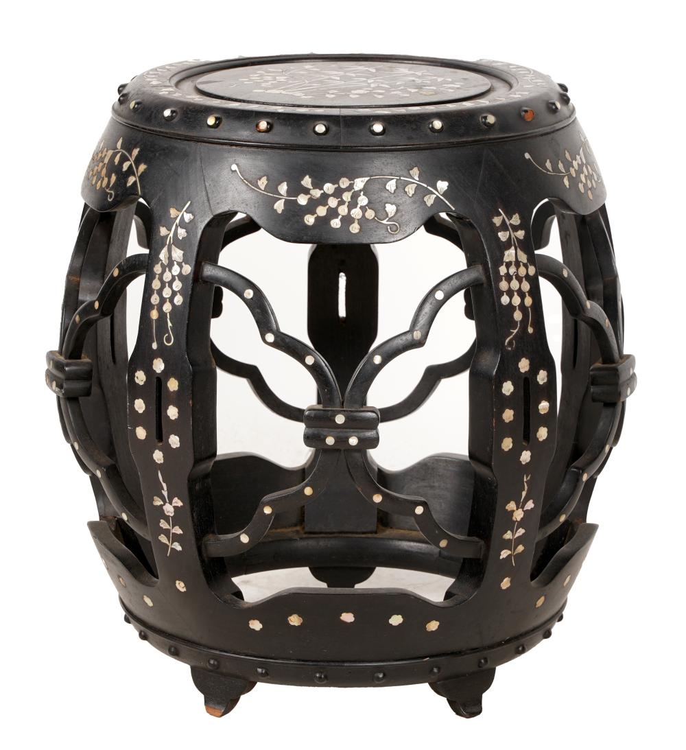 CHINESE MOTHER IN PEARL-INLAID WOOD
