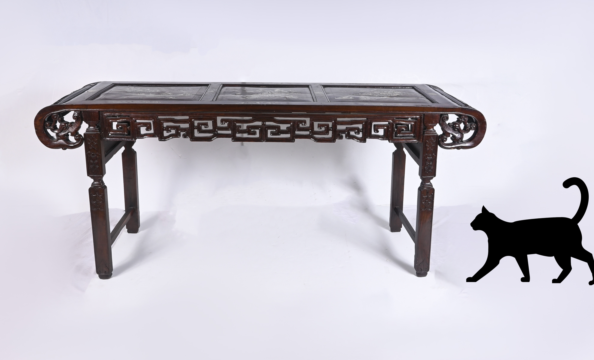 CHINESE MOTHER OF PEARL INLAID