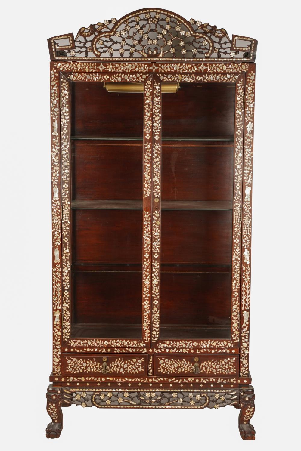 CHINESE MOTHER OF PEARL-INLAID