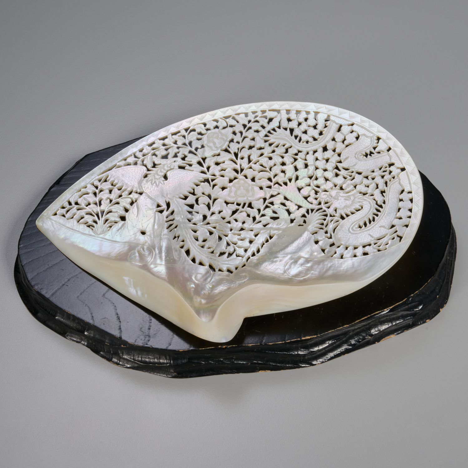 CHINESE MOTHER-OF-PEARL SHELL
