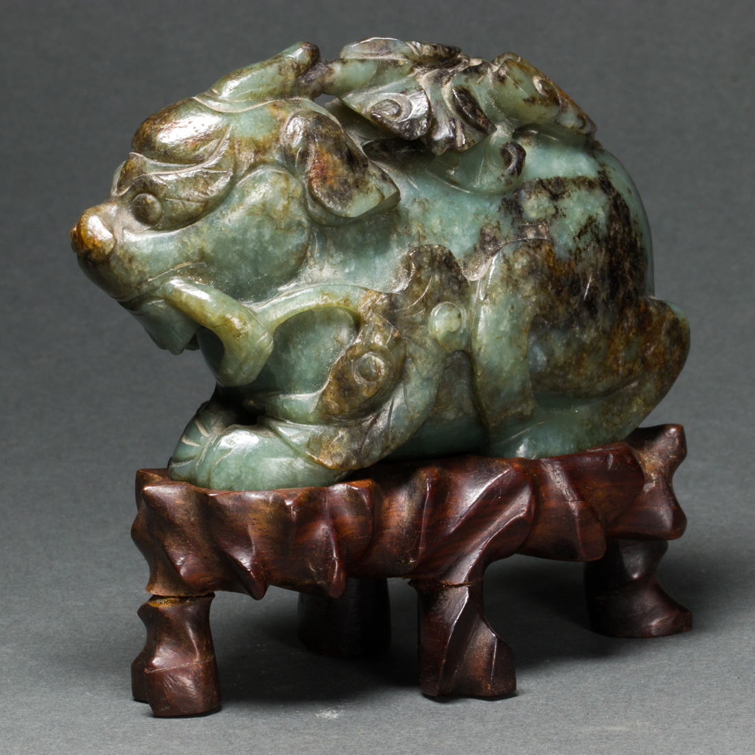 CHINESE MOTTLED CELADON JADE