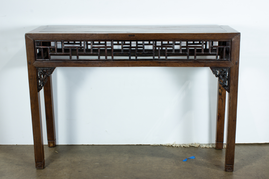 CHINESE NANMU SIDE TABLE Chinese