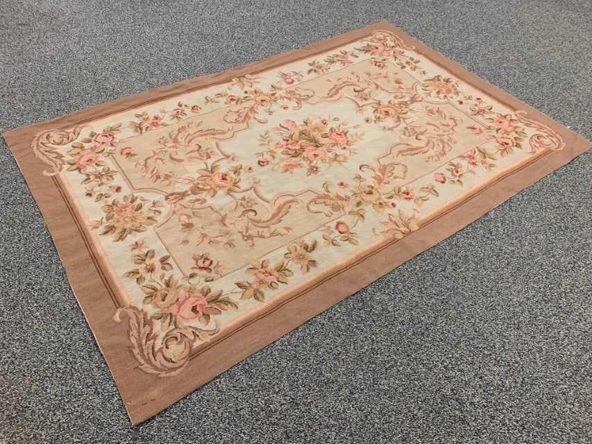 CHINESE NEEDLEPOINT AUBUSSON DESIGN