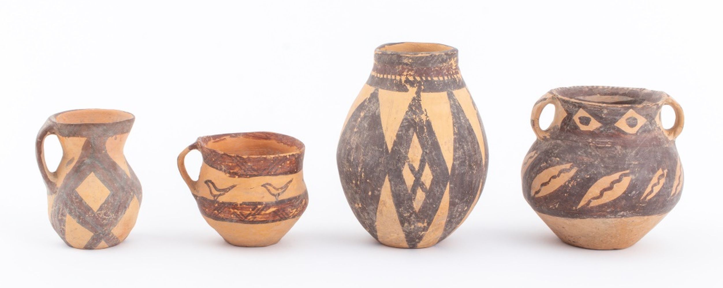 CHINESE NEOLITHIC PAINTED POTTERY