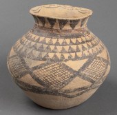 CHINESE NEOLITHIC PERIOD POTTE