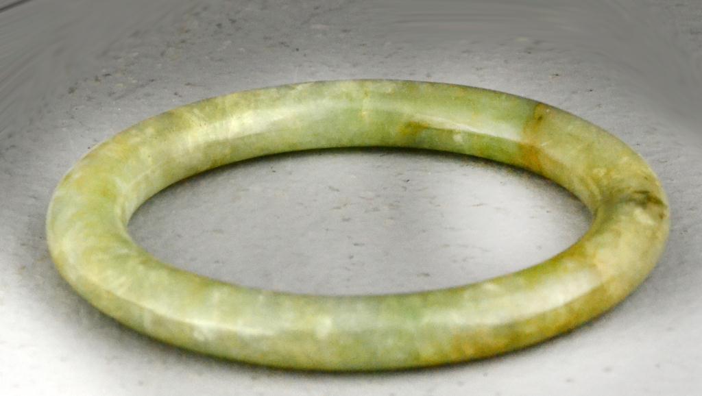 Chinese Nephrite Jade Bangle