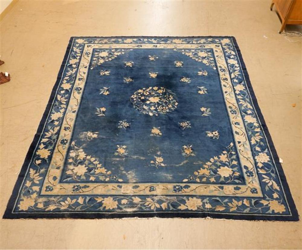 CHINESE NICHOLS RUG, 11 FT 8 IN X 9