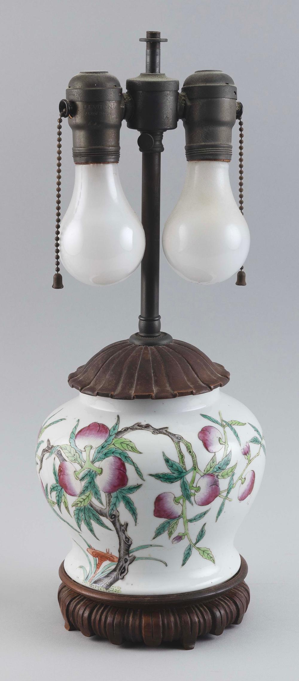 CHINESE NINE-PEACH PORCELAIN JAR