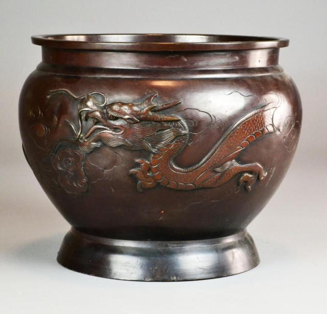 Chinese or Japanese Bronze