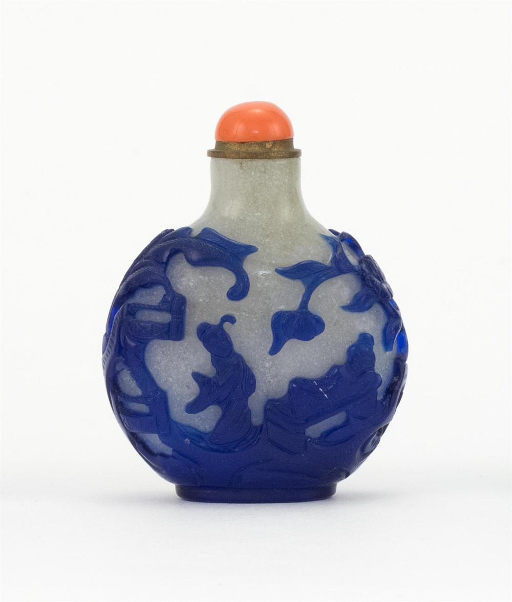 CHINESE OVERLAY GLASS SNUFF