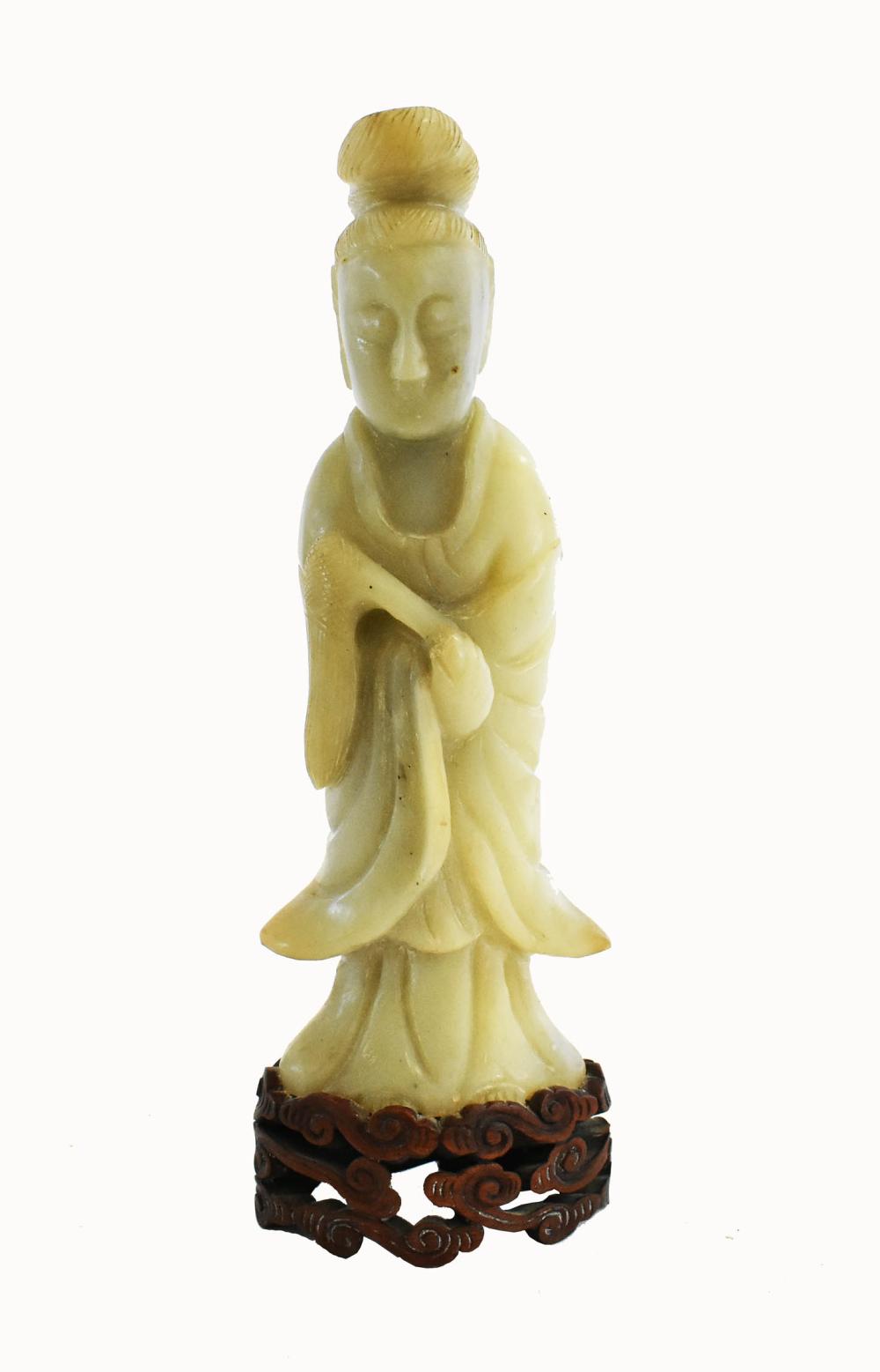CHINESE PALE CELADON JADE FIGURE 0F