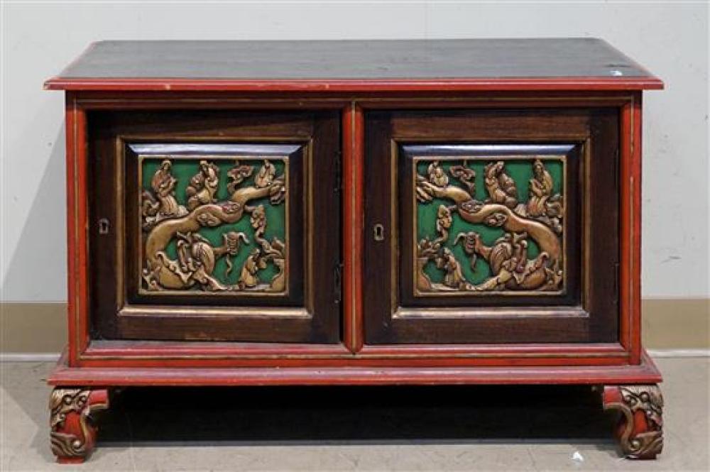 CHINESE PARCEL GILT AND PAINTED LOW