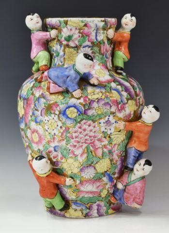 CHINESE PARCEL GILT THOUSAND