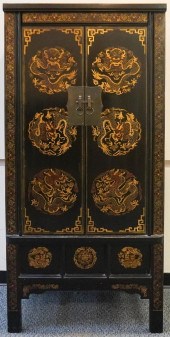 CHINESE PARTIAL RED AND GILT D