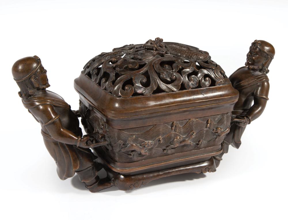 CHINESE PATINATED BRONZE COVERED