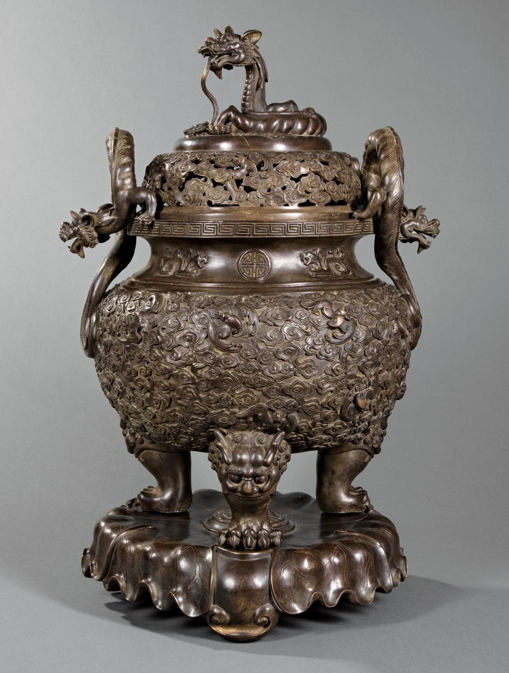 CHINESE PATINATED BRONZE COVERED