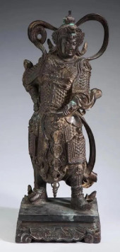 CHINESE PATINATED BRONZE STATU