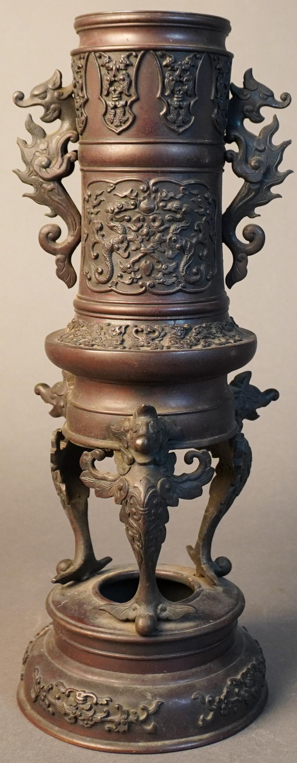 CHINESE PATINATED BRONZE TRIPOD