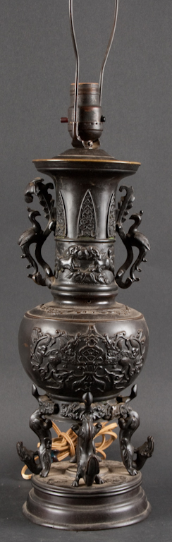 Chinese patinated bronze vase