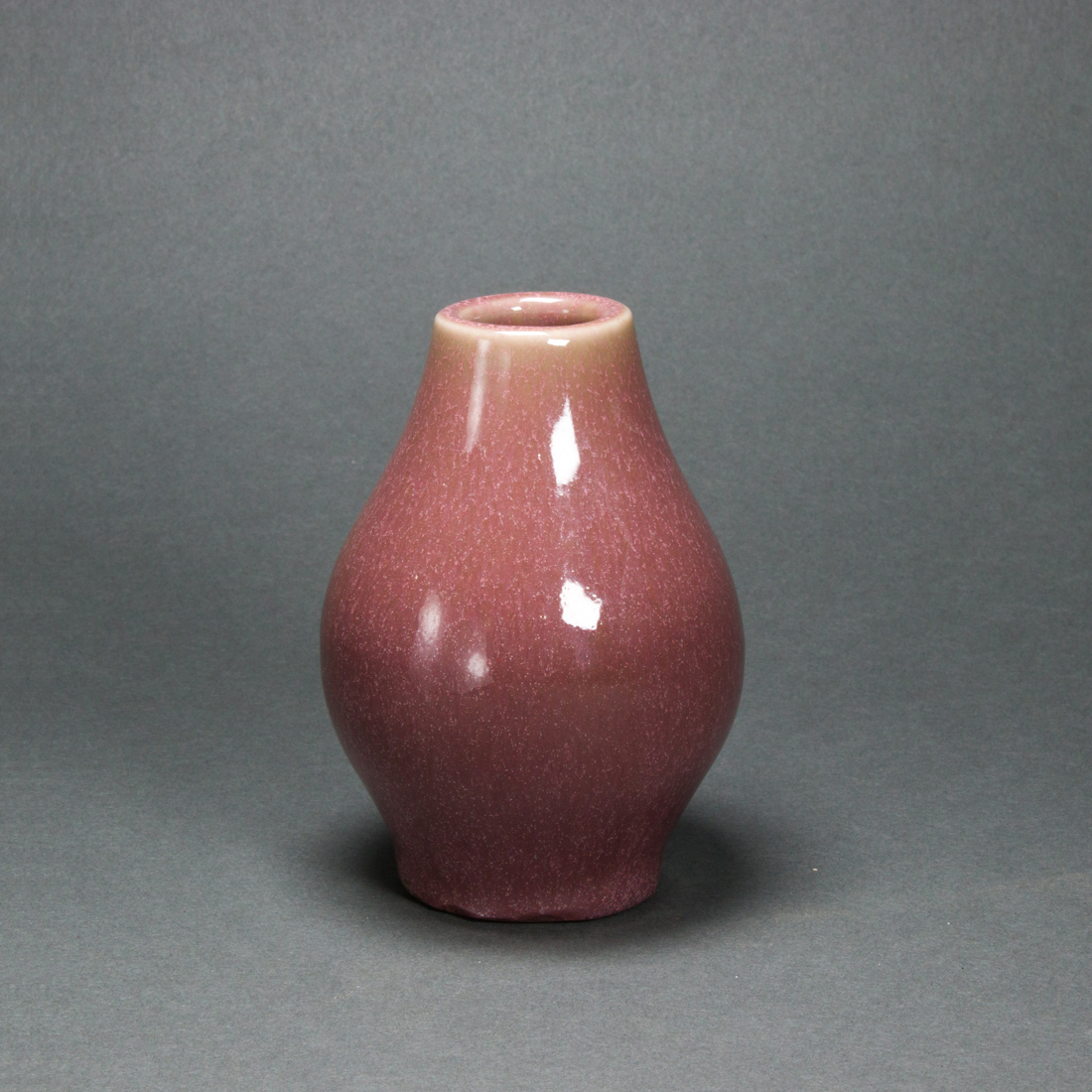 CHINESE PEACH BLOOM GLAZED VASE
