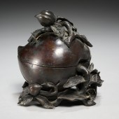 CHINESE PEACH-FORM BRONZE CENS