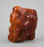 CHINESE PIECE OF CARVED BEESWA
