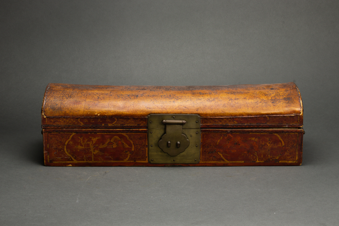 CHINESE PIG SKIN HEADREST BOX