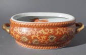 CHINESE POLYCHROME DECORATED E
