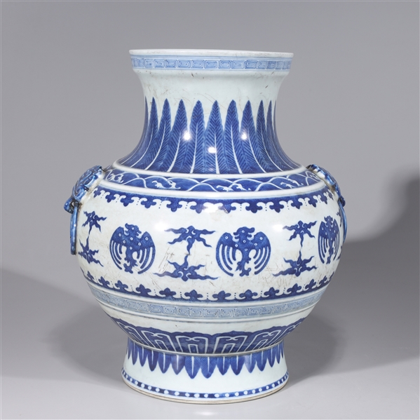 Chinese porcelain blue and white