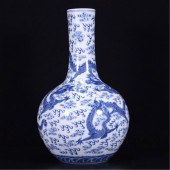 CHINESE PORCELAIN BLUE AND WHI