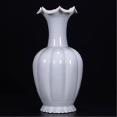 CHINESE PORCELAIN BLUE GLAZE V