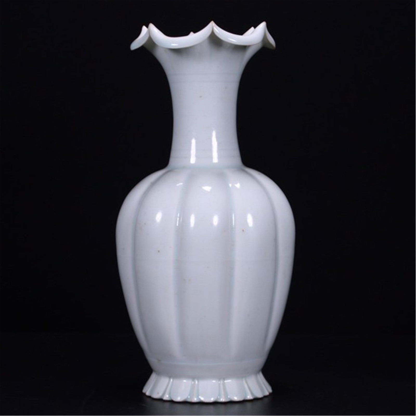 CHINESE PORCELAIN BLUE GLAZE