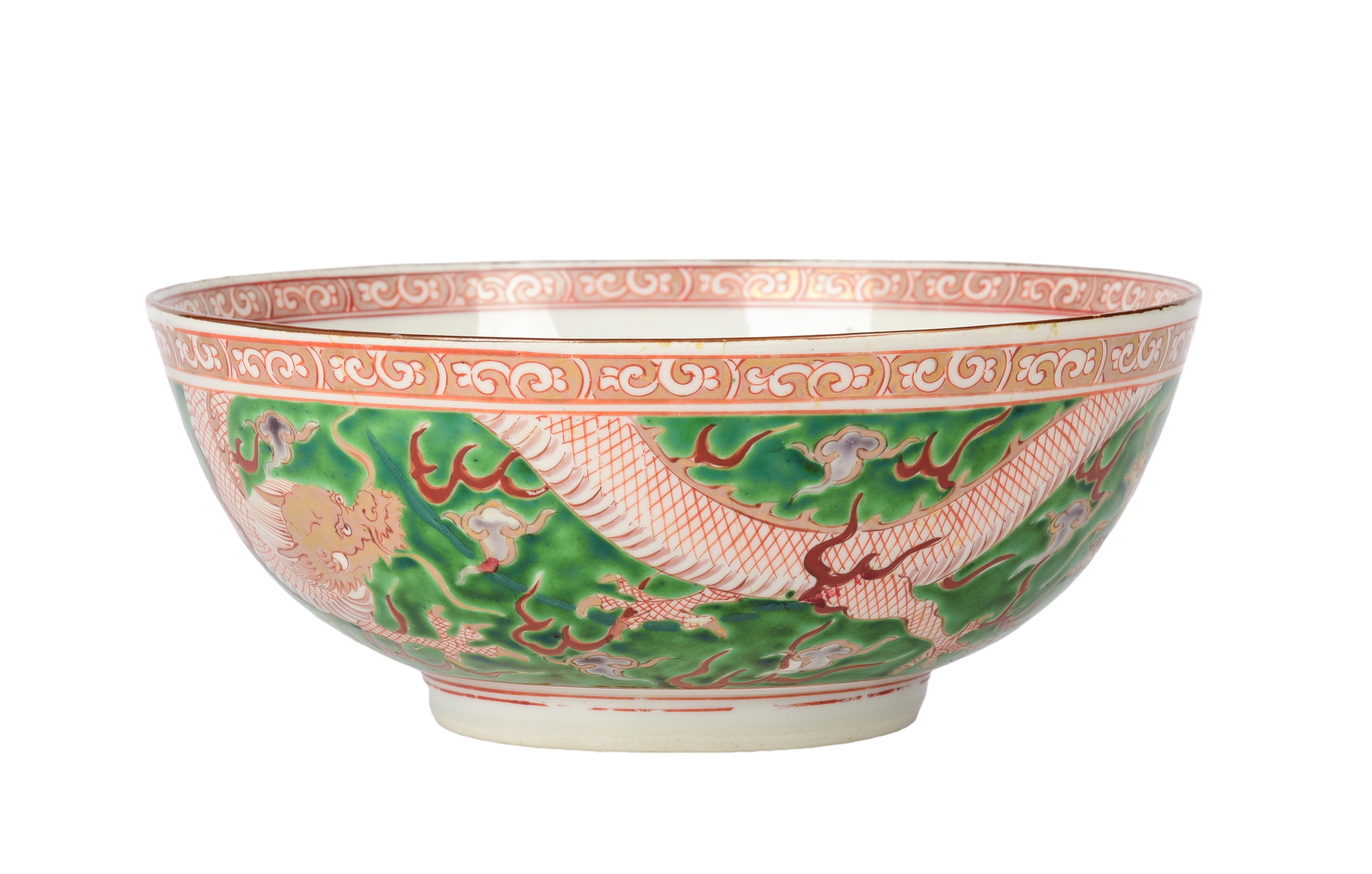 Chinese porcelain bowl, dragon